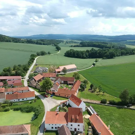 Diana Maison d'hôtes Dolni Trebonin